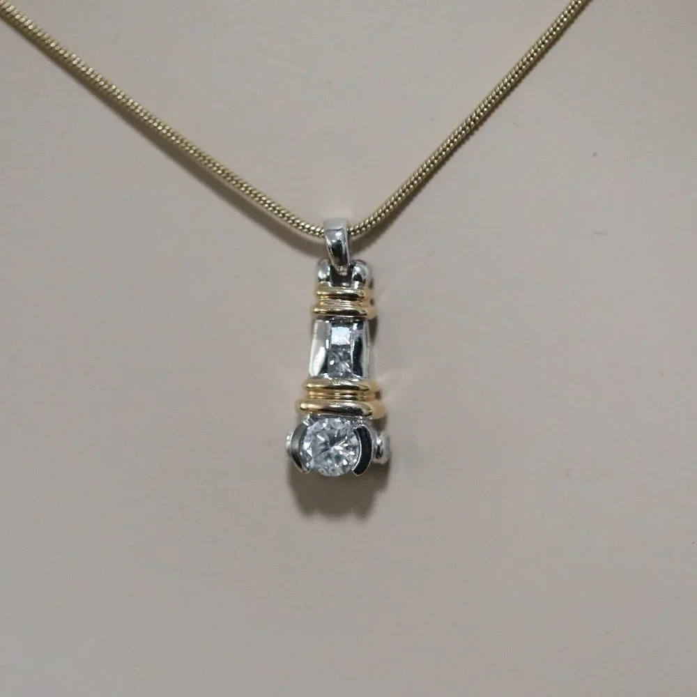 LADIES VINTAGE 14 KARAT WHITE & YELLOW GOLD BEZEL SET DIAMOND PENDANT